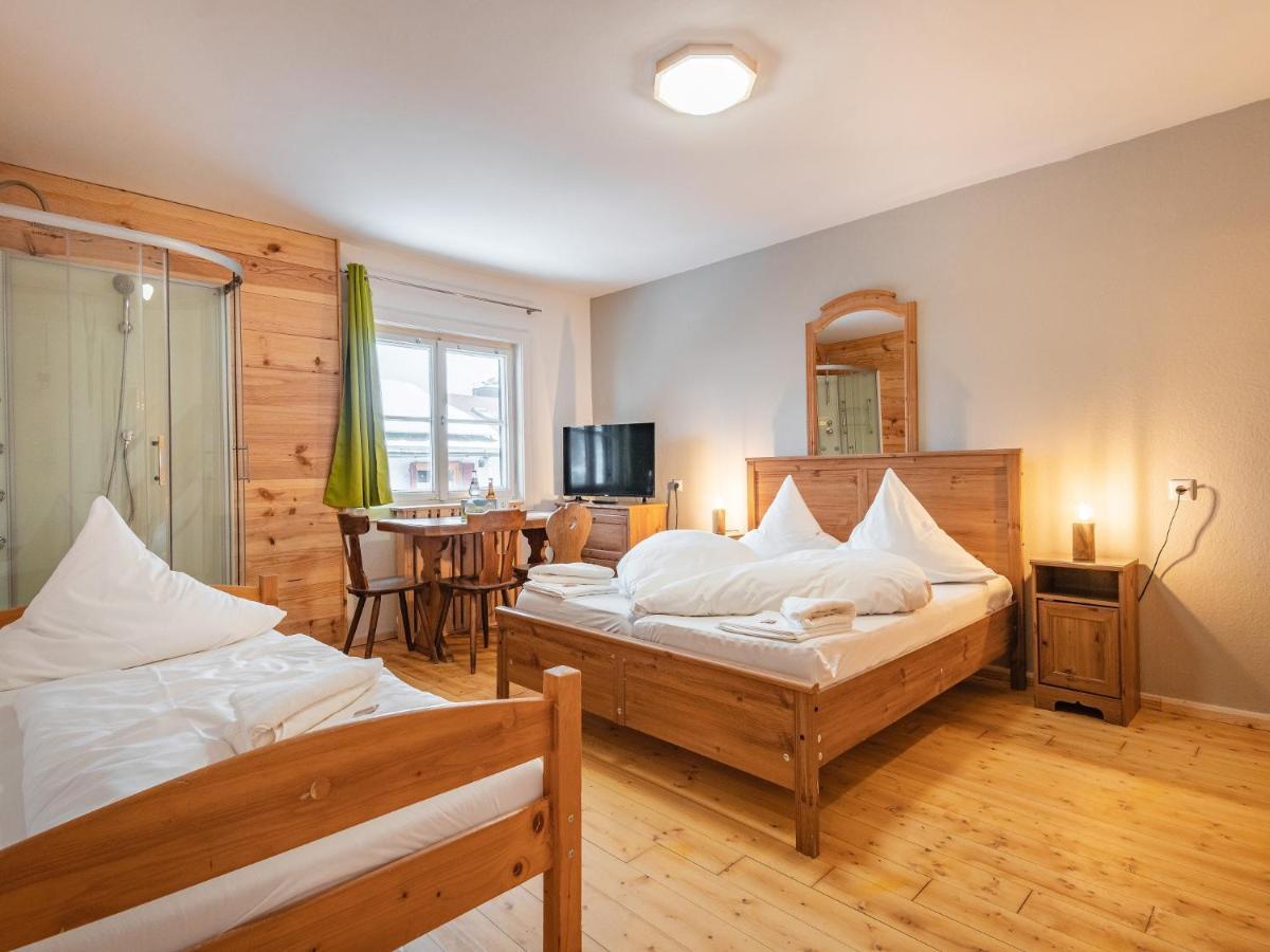 Hostel - Ron'S Guesthouse Oberstdorf Dış mekan fotoğraf
