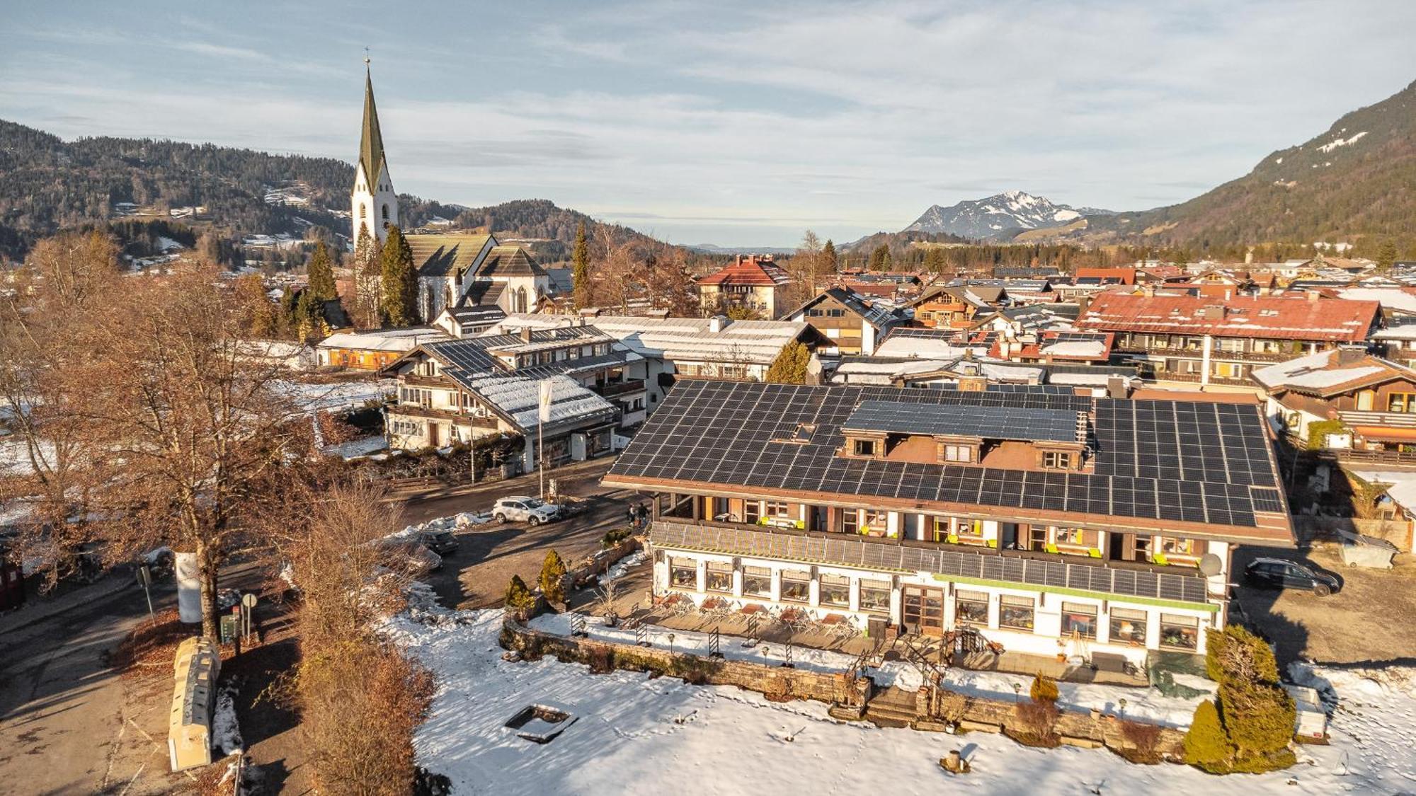 Hostel - Ron'S Guesthouse Oberstdorf Dış mekan fotoğraf